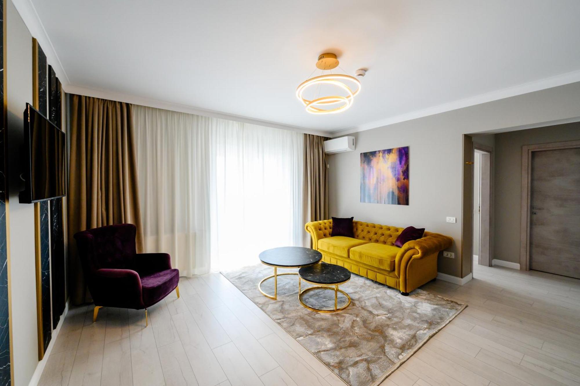 Elitte Inn & Suites Roşu Eksteriør bilde