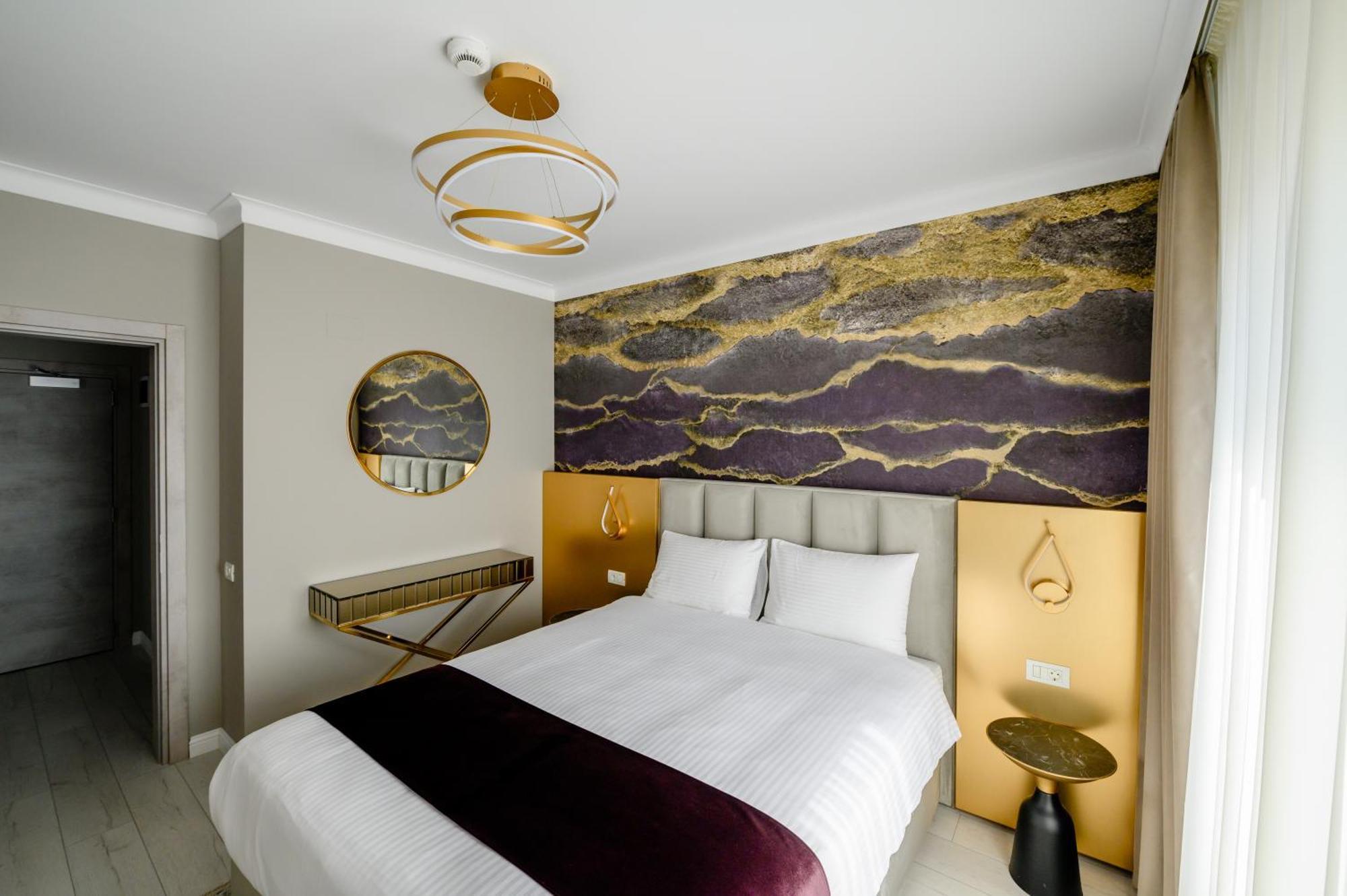Elitte Inn & Suites Roşu Eksteriør bilde