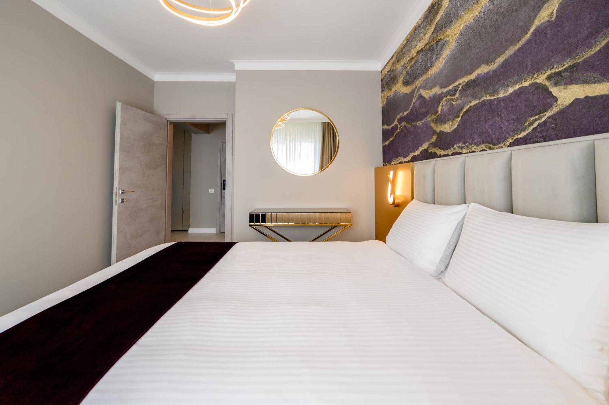 Elitte Inn & Suites Roşu Eksteriør bilde