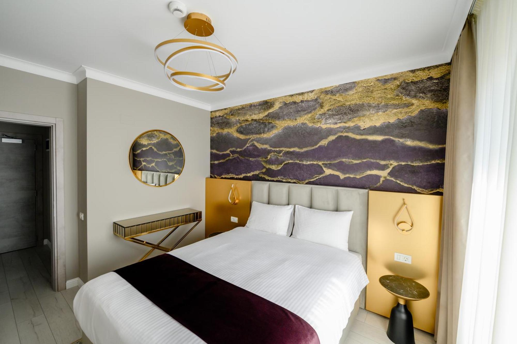 Elitte Inn & Suites Roşu Eksteriør bilde
